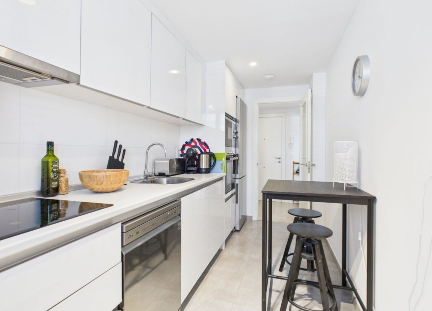 Reventa - Apartment - Middle Floor Apartment - Estepona - Estepona Centro