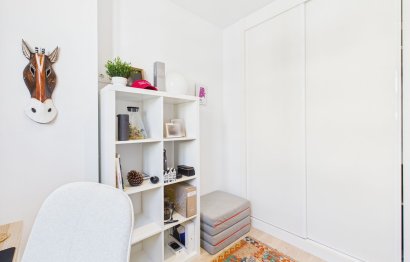 Reventa - Apartment - Middle Floor Apartment - Estepona - Estepona Centro