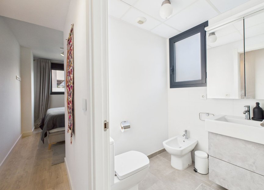 Reventa - Apartment - Middle Floor Apartment - Estepona - Estepona Centro