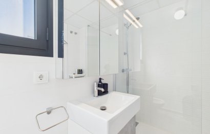 Reventa - Apartment - Middle Floor Apartment - Estepona - Estepona Centro