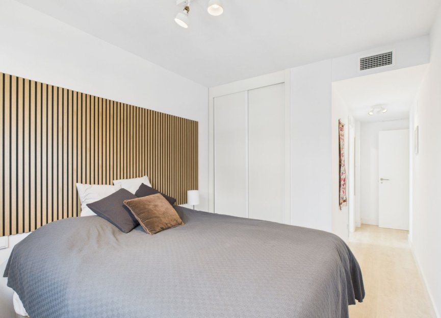 Reventa - Apartment - Middle Floor Apartment - Estepona - Estepona Centro