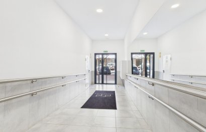 Reventa - Apartment - Middle Floor Apartment - Estepona - Estepona Centro