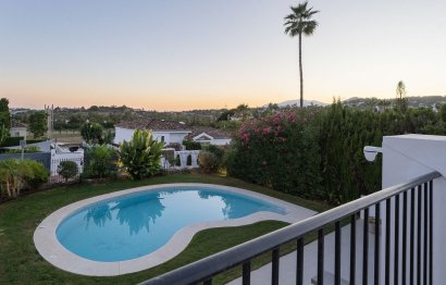 Resale - House - Detached Villa - Marbella - Nueva Andalucia