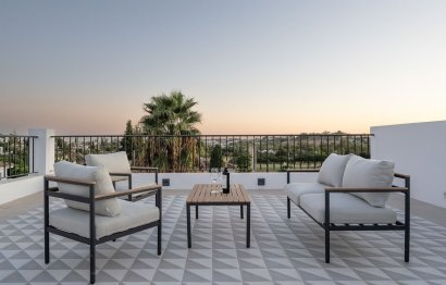 Resale - House - Detached Villa - Marbella - Nueva Andalucia