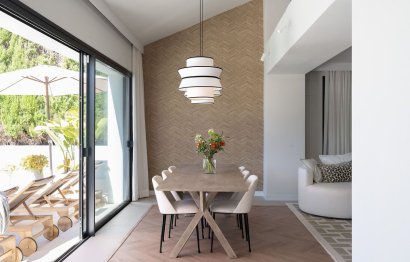 Resale - House - Detached Villa - Marbella - Nueva Andalucia