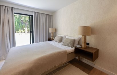 Resale - House - Detached Villa - Marbella - Nueva Andalucia