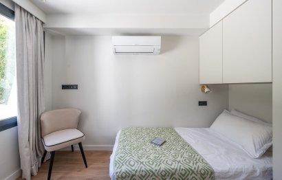 Resale - House - Detached Villa - Marbella - Nueva Andalucia