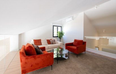 Resale - House - Detached Villa - Marbella - Nueva Andalucia