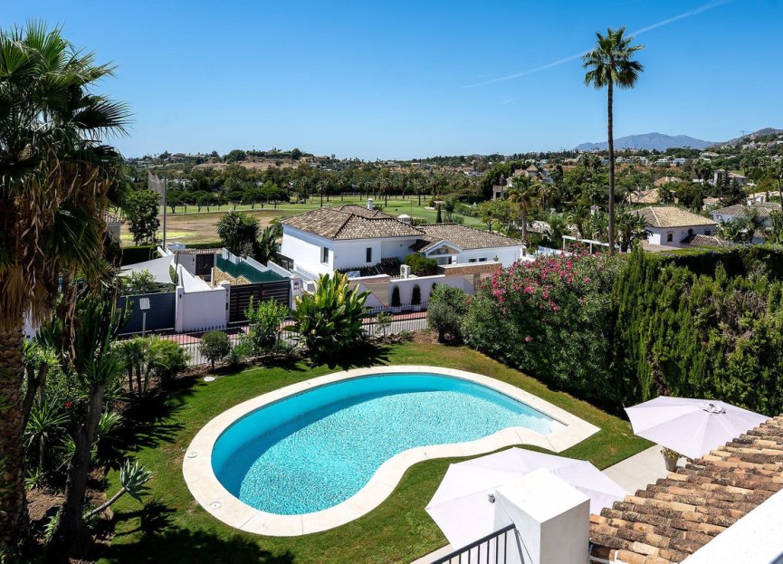 Resale - House - Detached Villa - Marbella - Nueva Andalucia