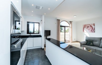 Resale - Apartment - Penthouse - Estepona - New Golden Mile