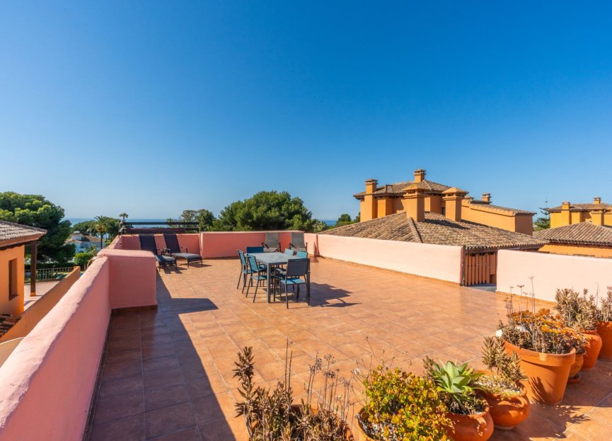 Resale - Apartment - Penthouse - Estepona - New Golden Mile