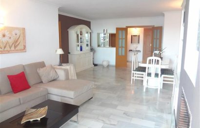 Resale - Apartment - Middle Floor Apartment - Marbella - Nueva Andalucia