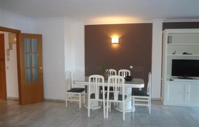 Resale - Apartment - Middle Floor Apartment - Marbella - Nueva Andalucia