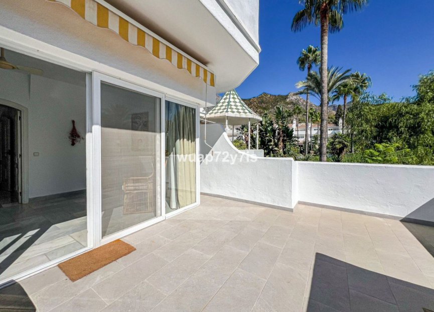 Resale - House - Townhouse - Marbella - Sierra Blanca