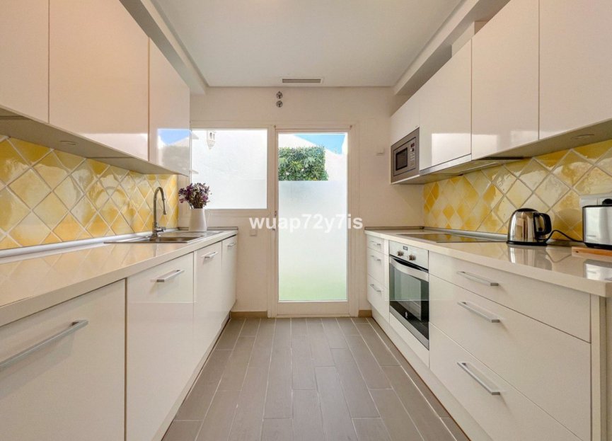 Resale - House - Townhouse - Marbella - Sierra Blanca