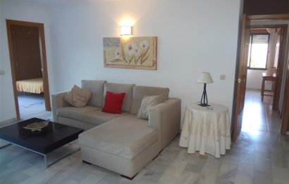 Resale - Apartment - Middle Floor Apartment - Marbella - Nueva Andalucia