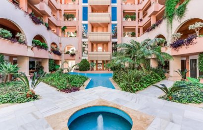 Resale - Apartment - Middle Floor Apartment - Marbella - Nueva Andalucia