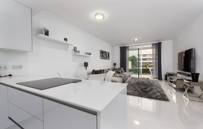 Reventa - Ground floor apartment - Estepona - Estepona Centro