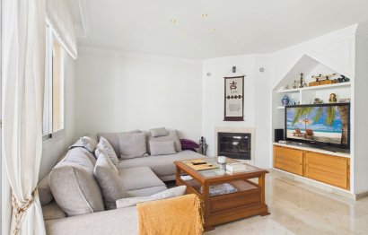 Resale - House - Townhouse - Estepona - Estepona Centro