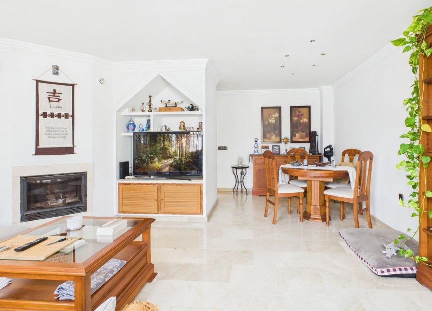 Resale - House - Townhouse - Estepona - Estepona Centro