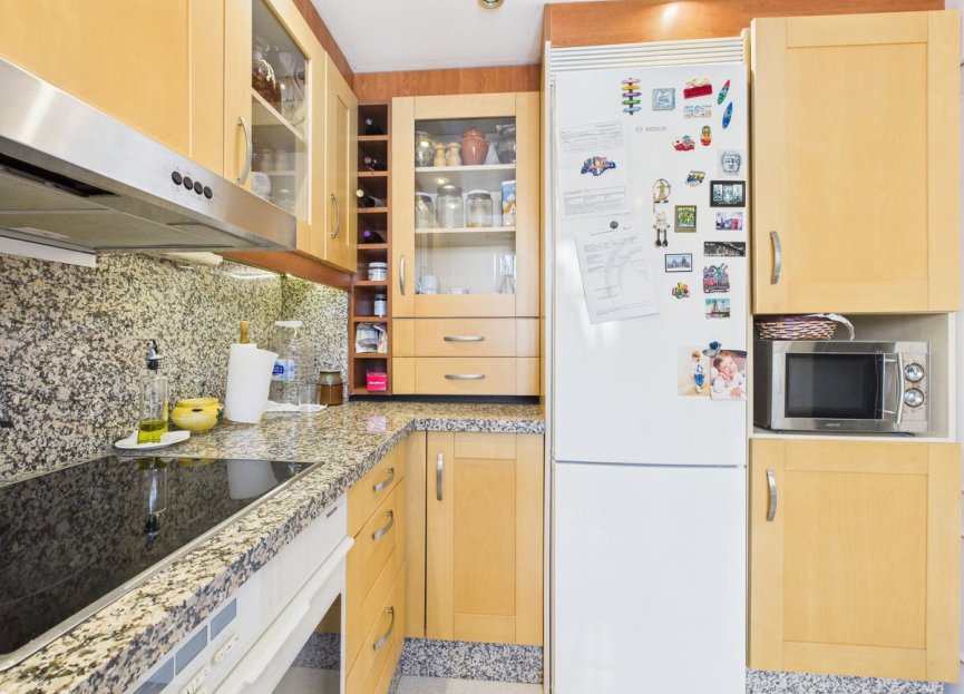 Resale - House - Townhouse - Estepona - Estepona Centro