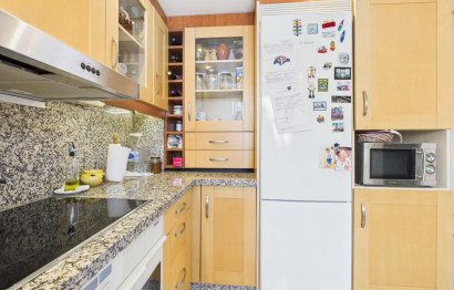 Resale - House - Townhouse - Estepona - Estepona Centro