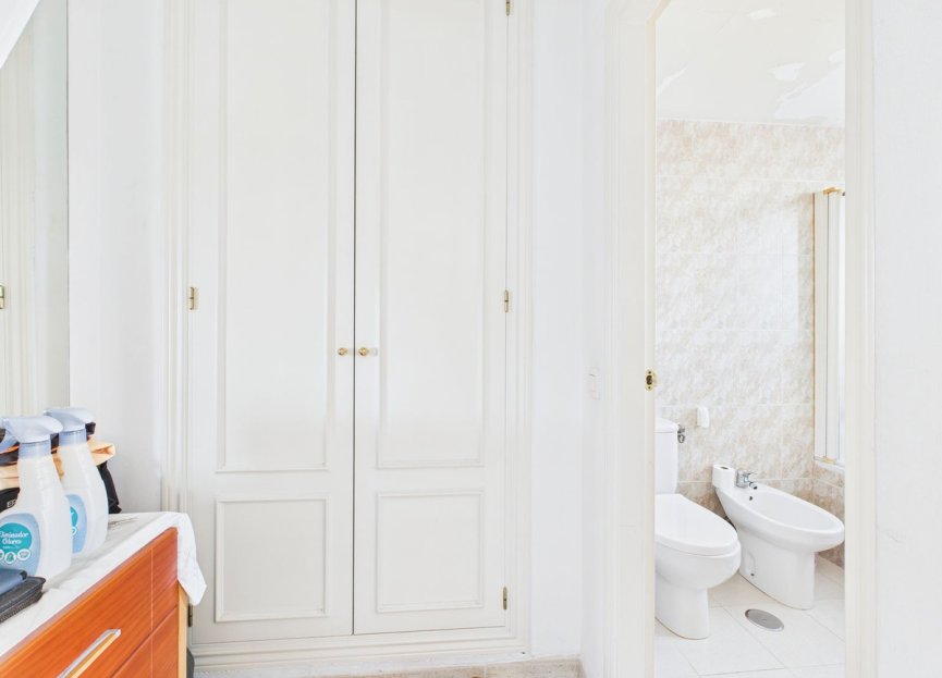 Resale - House - Townhouse - Estepona - Estepona Centro