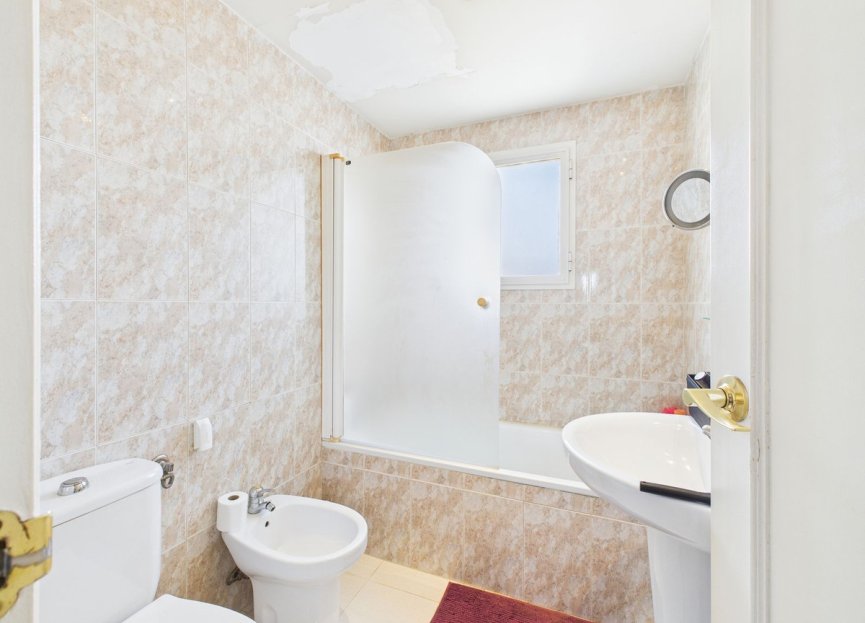 Resale - House - Townhouse - Estepona - Estepona Centro