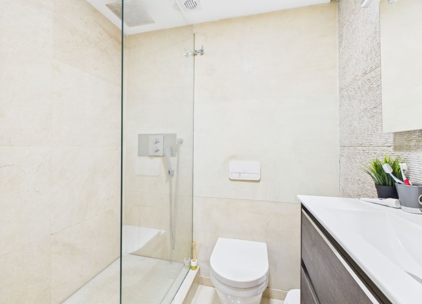 Resale - House - Townhouse - Estepona - Estepona Centro