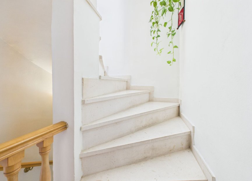 Resale - House - Townhouse - Estepona - Estepona Centro