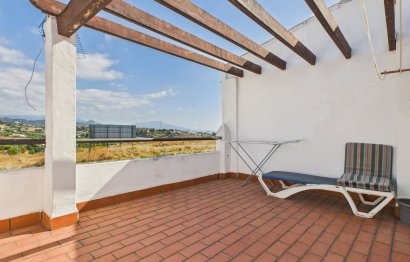 Resale - House - Townhouse - Estepona - Estepona Centro