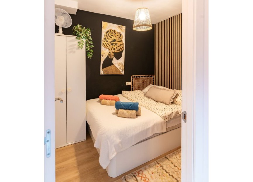 Resale - Apartment - Middle Floor Apartment - Benalmádena - Benalmadena Centro