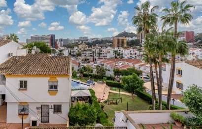 Resale - Apartment - Middle Floor Apartment - Benalmádena - Benalmadena Centro