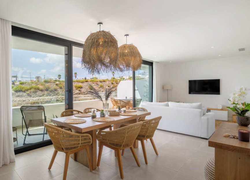 Resale - Apartment - Middle Floor Apartment - Fuengirola - Fuengirola Centro