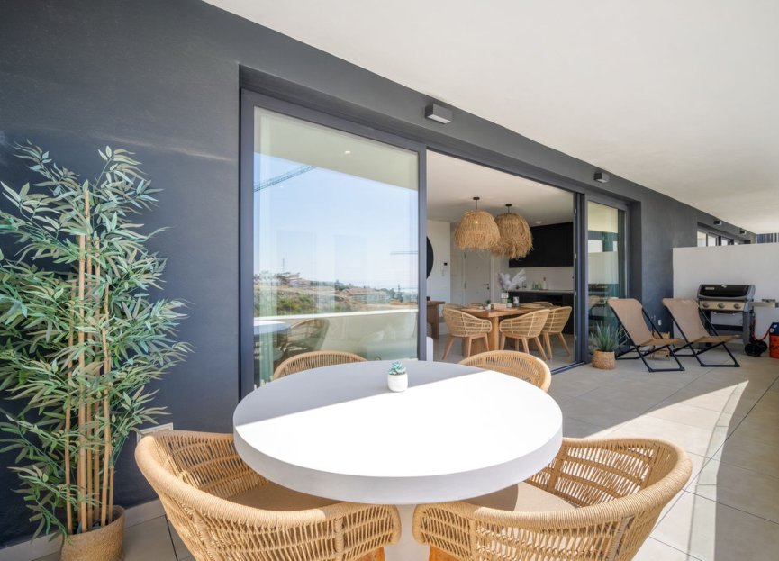 Resale - Apartment - Middle Floor Apartment - Fuengirola - Fuengirola Centro