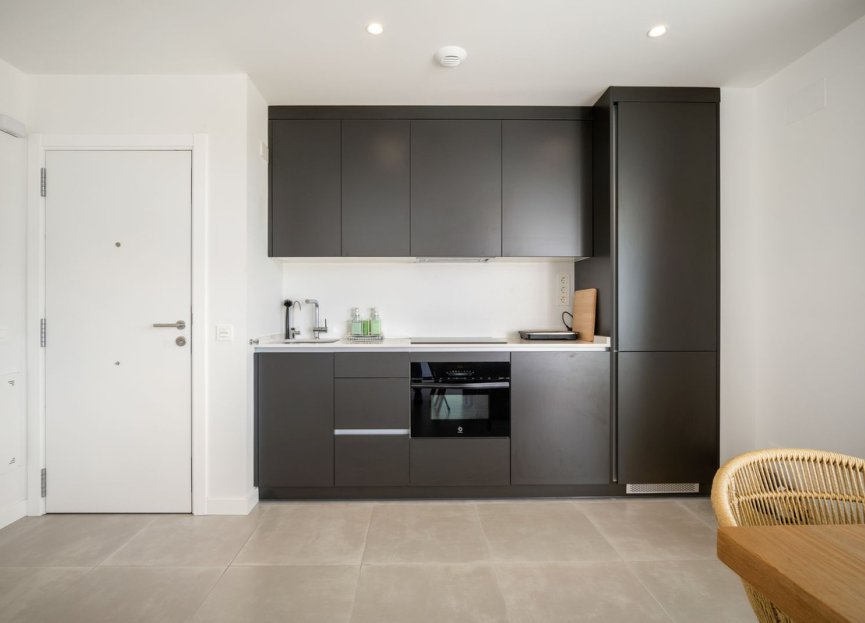 Resale - Apartment - Middle Floor Apartment - Fuengirola - Fuengirola Centro