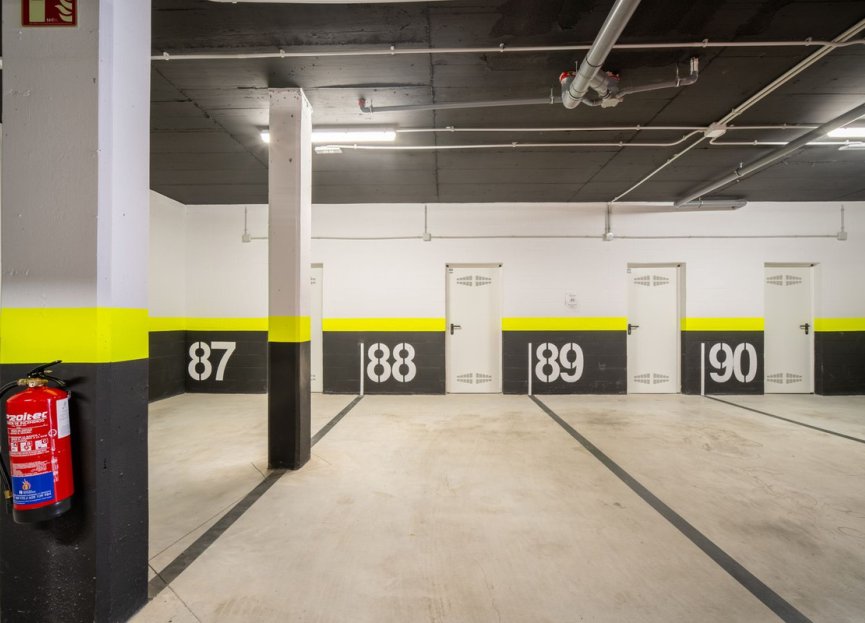 Resale - Apartment - Middle Floor Apartment - Fuengirola - Fuengirola Centro