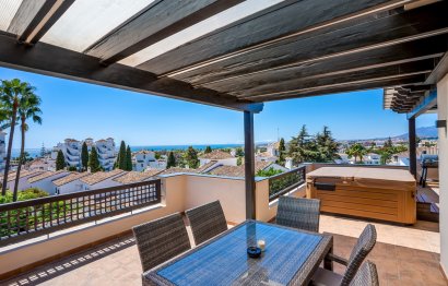 Resale - Apartment - Penthouse - Marbella - Nueva Andalucia