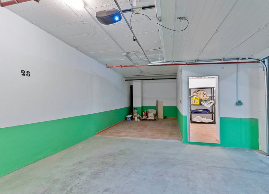 Resale - Apartment - Penthouse - Marbella - Nueva Andalucia