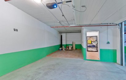 Resale - Apartment - Penthouse - Marbella - Nueva Andalucia