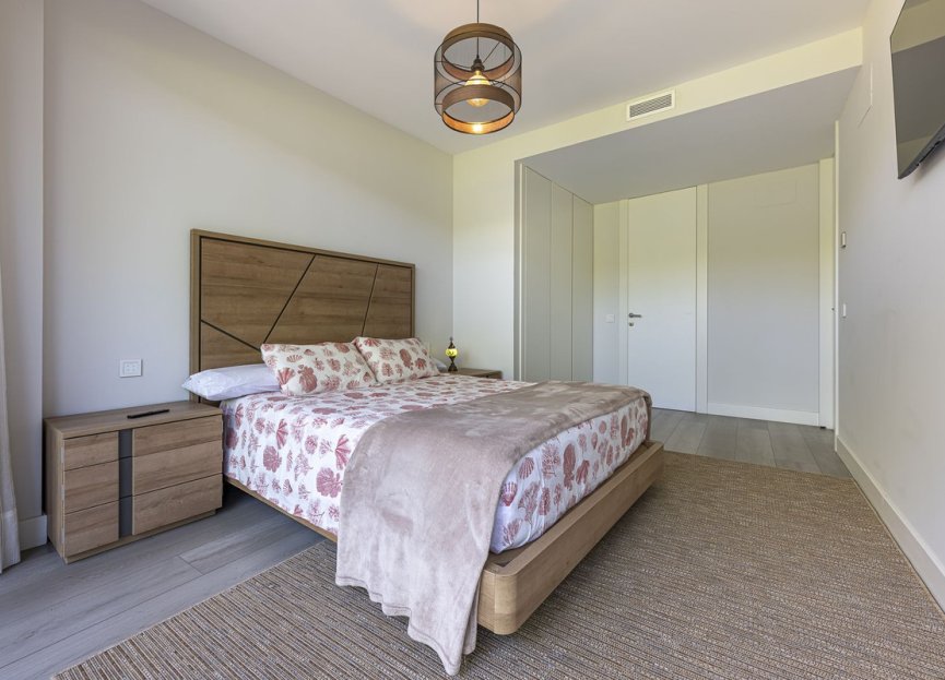 Reventa - Ground floor apartment - Estepona - Estepona Centro