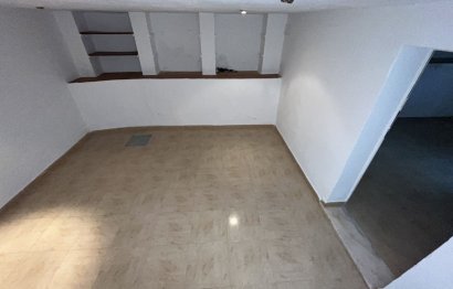 Resale - House - Finca - Cortijo - Estepona - Estepona Centro