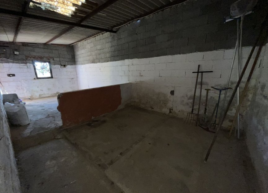 Resale - House - Finca - Cortijo - Estepona - Estepona Centro