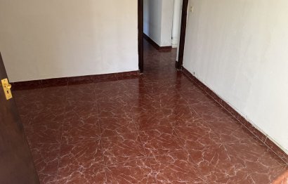 Resale - House - Finca - Cortijo - Estepona - Estepona Centro