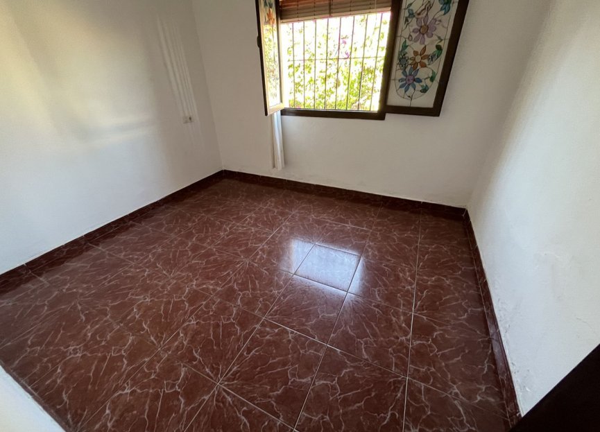 Resale - House - Finca - Cortijo - Estepona - Estepona Centro