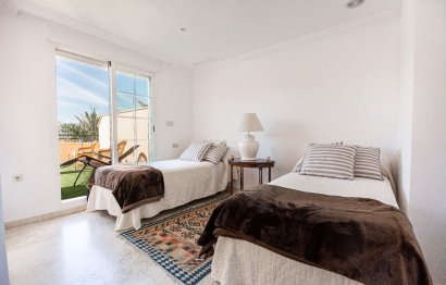 Resale - Apartment - Top Floor Apartment - Marbella - Marbella Centro