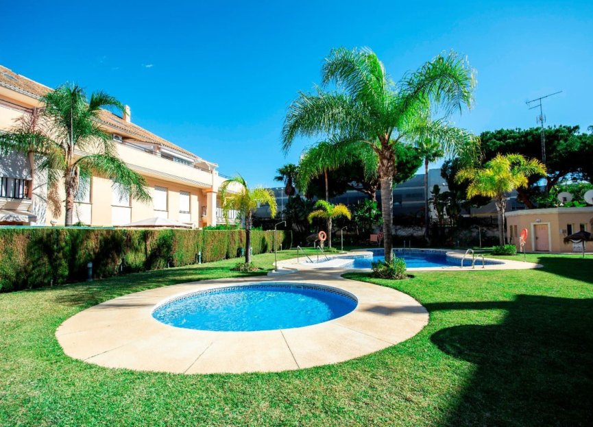 Resale - Apartment - Top Floor Apartment - Marbella - Marbella Centro