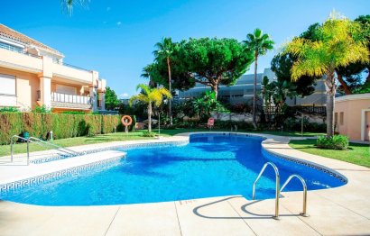 Resale - Apartment - Top Floor Apartment - Marbella - Marbella Centro