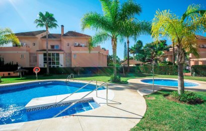 Resale - Apartment - Top Floor Apartment - Marbella - Marbella Centro