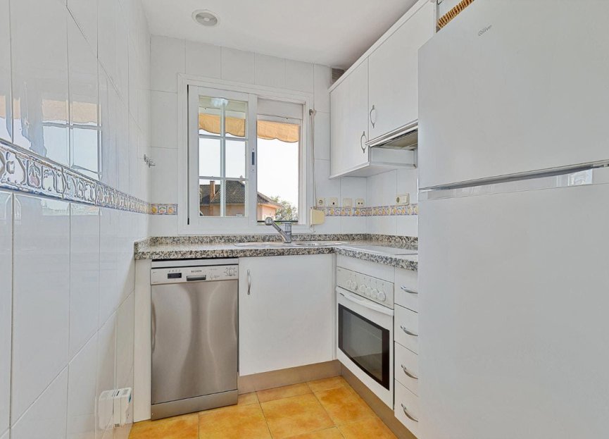 Resale - Apartment - Top Floor Apartment - Marbella - Marbella Centro